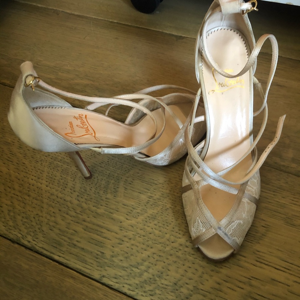 Auth. Christian Louboutin  Lace Peep Toe Heels